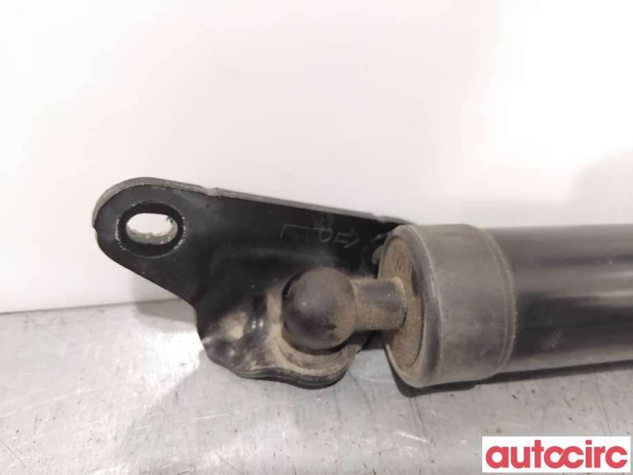 Baklukedemper til Toyota RAV4 2013-2015 (Type IV, Fase 1) (TOYOTA|6892049155||68920-42016)