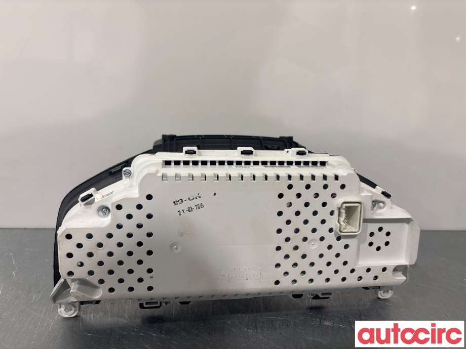 Instrumentpanel til Volvo V60/V60 CC 2013-2018 (Type I, Fase 2) (VOLVO|36003011||31453038)
