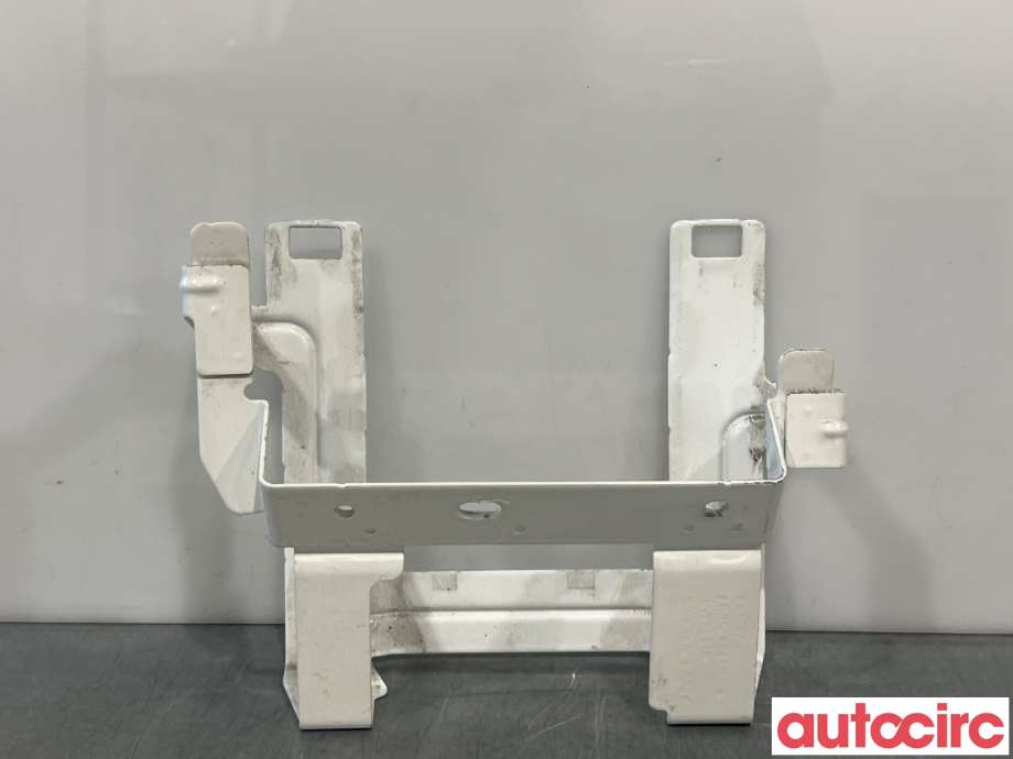 Diverse deler til Volvo XC70 2014-2016 (Type II, Fase 2)  (VOLVO|30774930|)