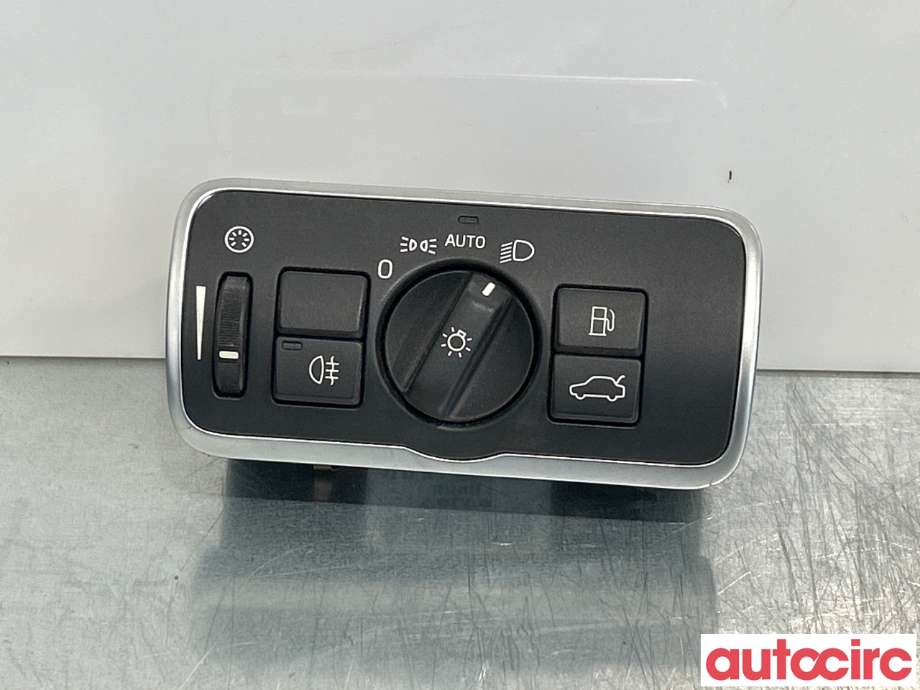 Bryter lys til Volvo XC70, 2014-2016 (Type II, Fase 2) (VOLVO|31443839)