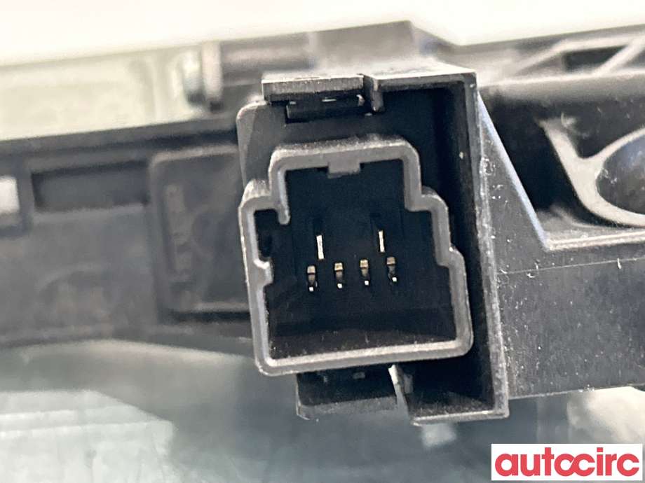 Ruteheis høyre foran til Volvo XC70 2014-2016 (Type II, Fase 2)  (VOLVO|30699646|970714-102|)