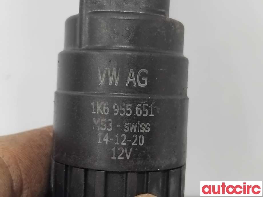 Spylerpumpe foran til VW ID.3 2020-->>  (VOLKSWAGEN|1K6955651|)