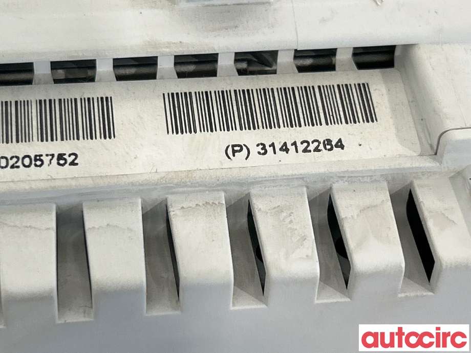 Instrumentpanel til Volvo XC70 2014-2016 (Type II, Fase 2)  (VOLVO|36011273|799-420U|31412264)