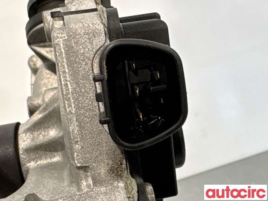 Viskermotor frontrute til Toyota Hilux 2006-2011 (TOYOTA|851100K060|)