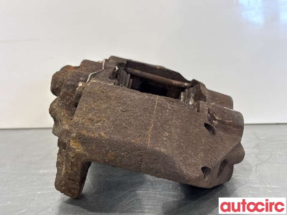 Bremsecaliper høyre foran til Toyota Hilux 2006-2011 (TOYOTA|477300K060||477300K061)