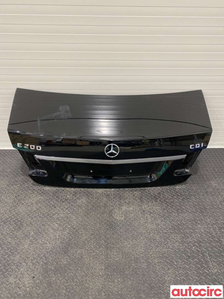 Bakluke sedan til Mercedes E-Klasse, 2009-2013 (Fase 1) (W212) (W212) (MERCEDES|A2127500975)
