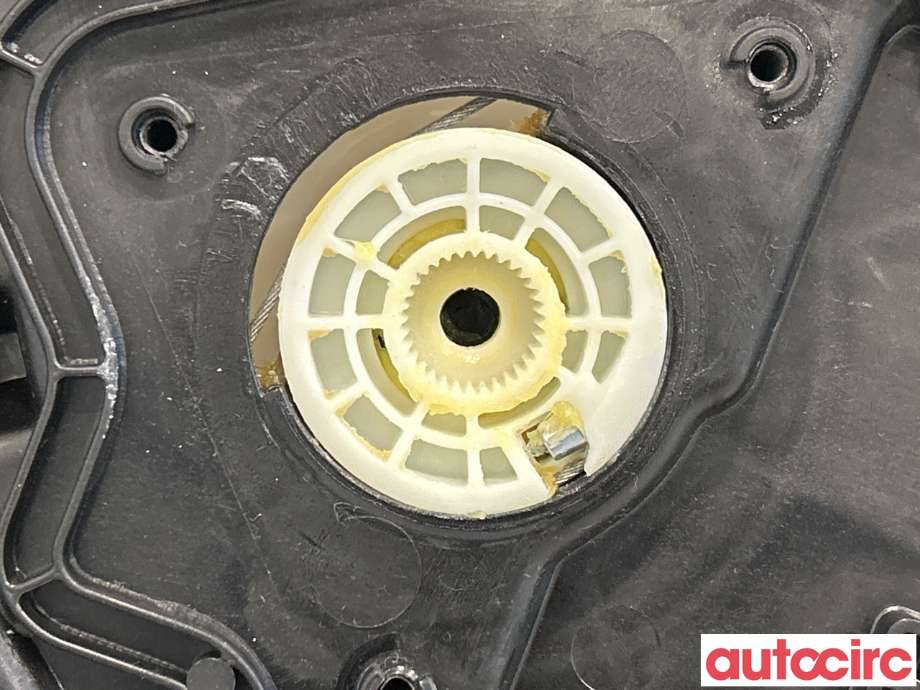 Ruteheis til Kia Optima 2017-2020  (KIA|82481D4000||82481-D4000)