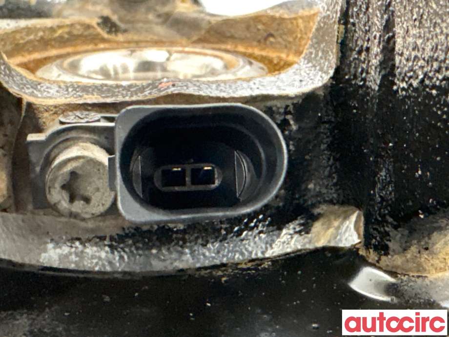 Hjulspindel venstre foran til VW T-Cross 2019-->>  (VOLKSWAGEN|2Q0407255K||2Q0407255AD)