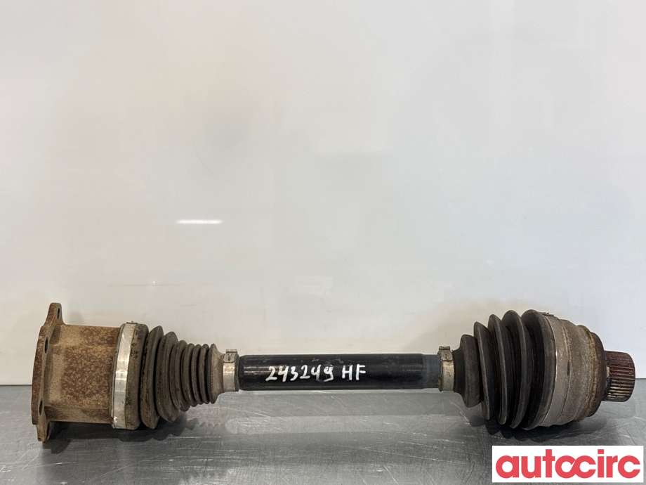 Drivaksel høyre foran til Audi A6, Allroad 2012-2014 (Type III, Fase 1) (C7) (C7) (AUDI|4G0407271F|)