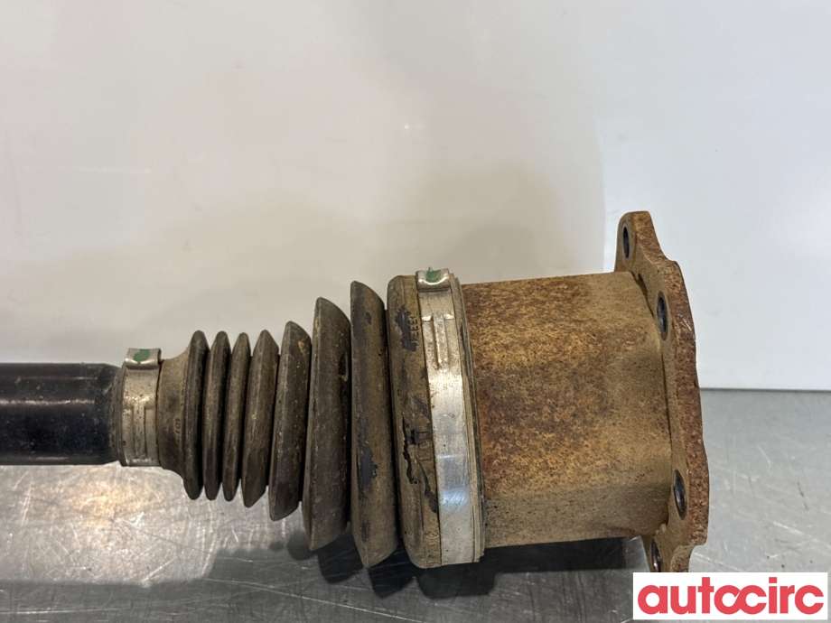 Drivaksel høyre foran til Audi A6, Allroad 2012-2014 (Type III, Fase 1) (C7) (C7) (AUDI|4G0407271F|)