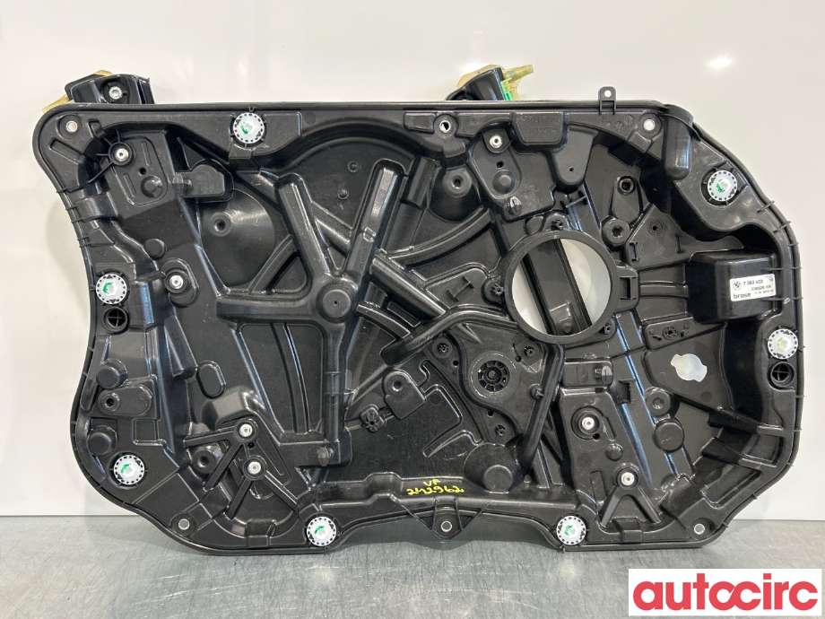 Ruteheis til BMW 5-Serie 2017-->> (G30/G31) (G30/G31) (BMW|51337487085|C30526-108|7360423)