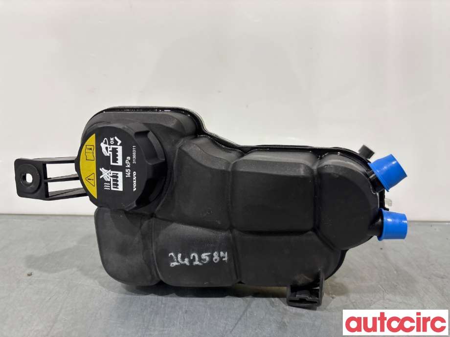 Ekspansjonstank til Volvo V60/V60 CC 2013-2018 (Type I, Fase 2)  (VOLVO|31200320|6G91-8K218-D2L4A)