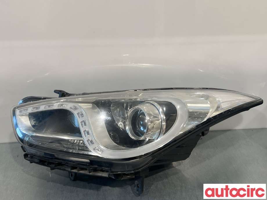 Frontlykt venstre halogen til Hyundai i40 2012-2017 (HYUNDAI|921013Z330|)