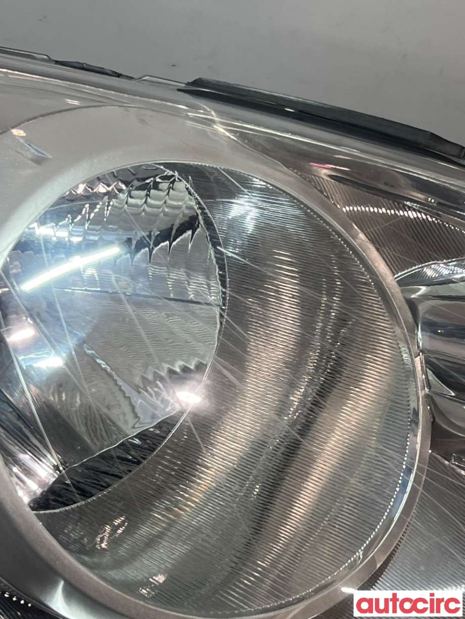 Frontlykt høyre halogen til Nissan Note 2013-2017 (Type II)  (NISSAN|26010BH10B||2610BH10B)
