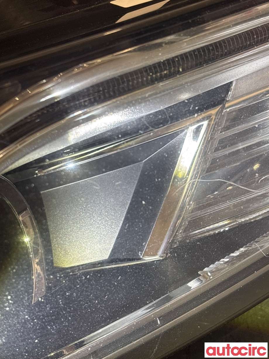 Frontlykt venstre halogen til Audi Q5 2012-2017 (Type I, Fase 2) (AUDI|8R0941043C||8R0941005C)