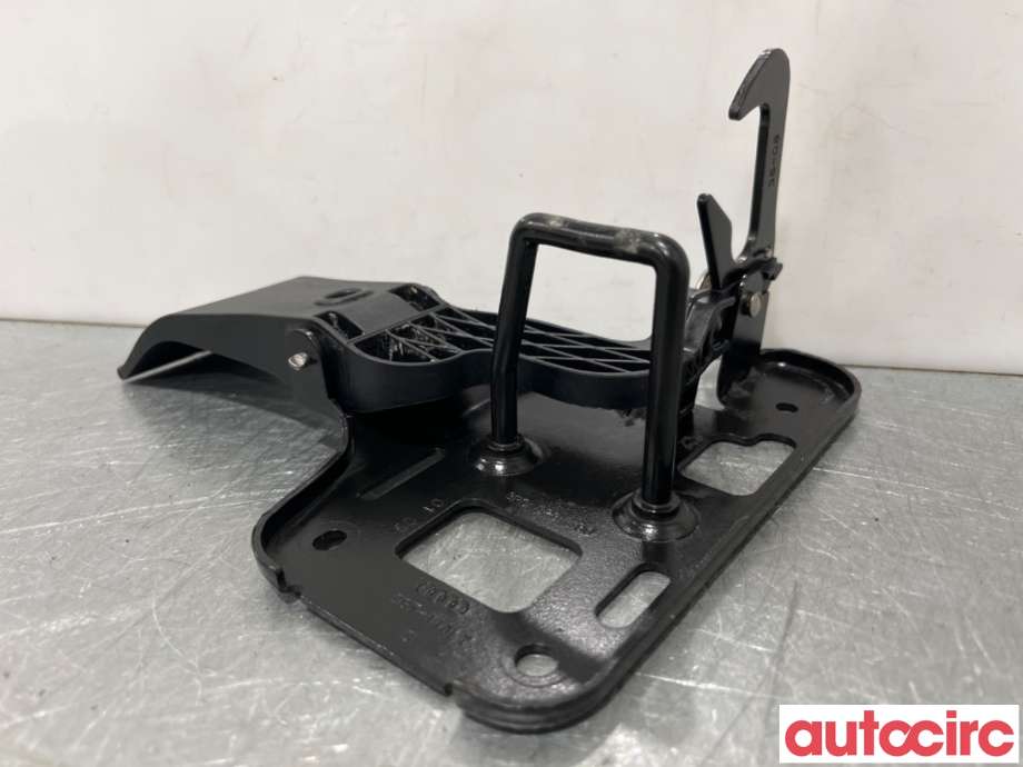 Diverse deler til Audi Q5 2008-2012 (Type I, Fase 1)  (AUDI|8R0823480A|8R0823480|8R0823480B)