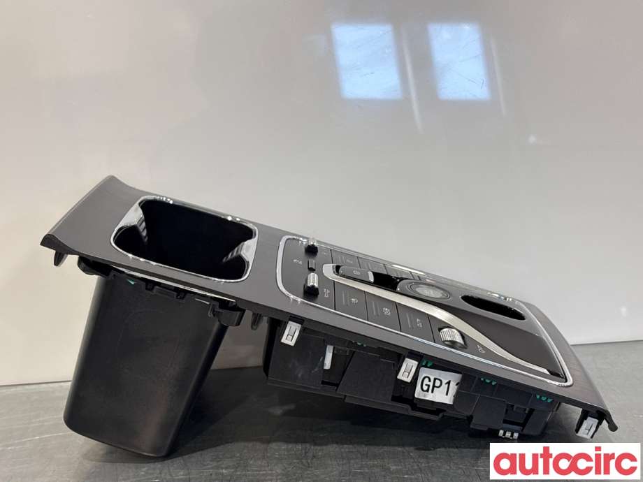 Bryter diverse til BYD Atto 2022-->> (BYD|HA2E-1703040Q-Y1A9|)