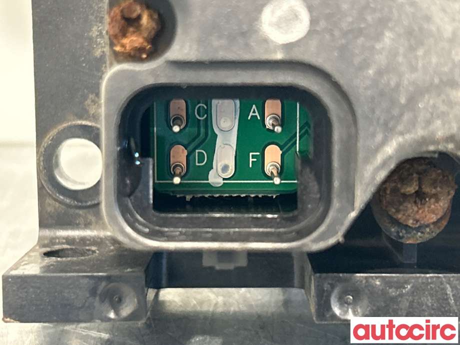 Diverse deler til Tesla Model S 2013-2016 (Fase 1) (TESLA|6007370-00-B|)