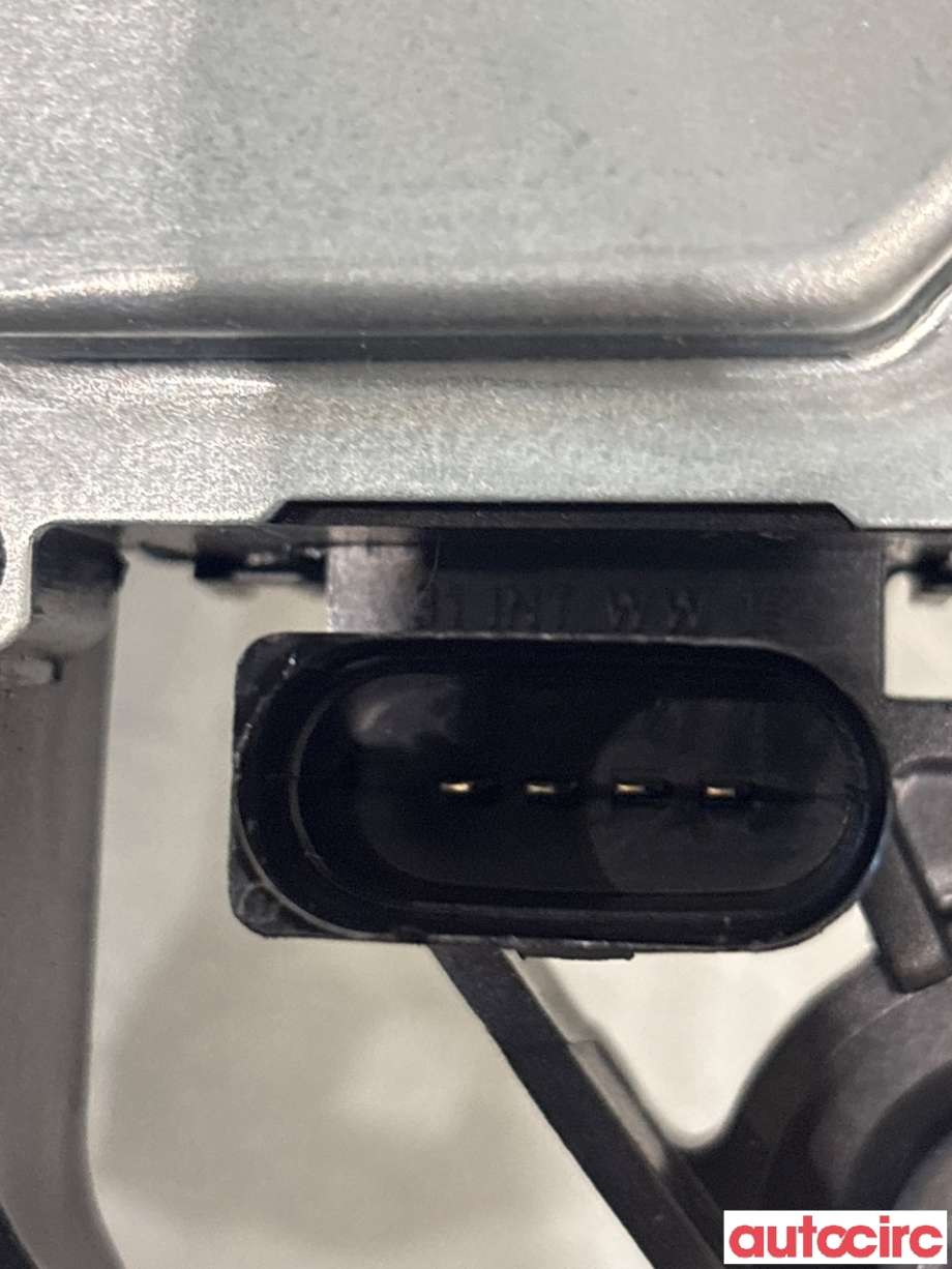 Viskermotor bakrute til VW Passat 2011-2015 (B7) (B7) (VOLKSWAGEN|3C9955711A|53032812)