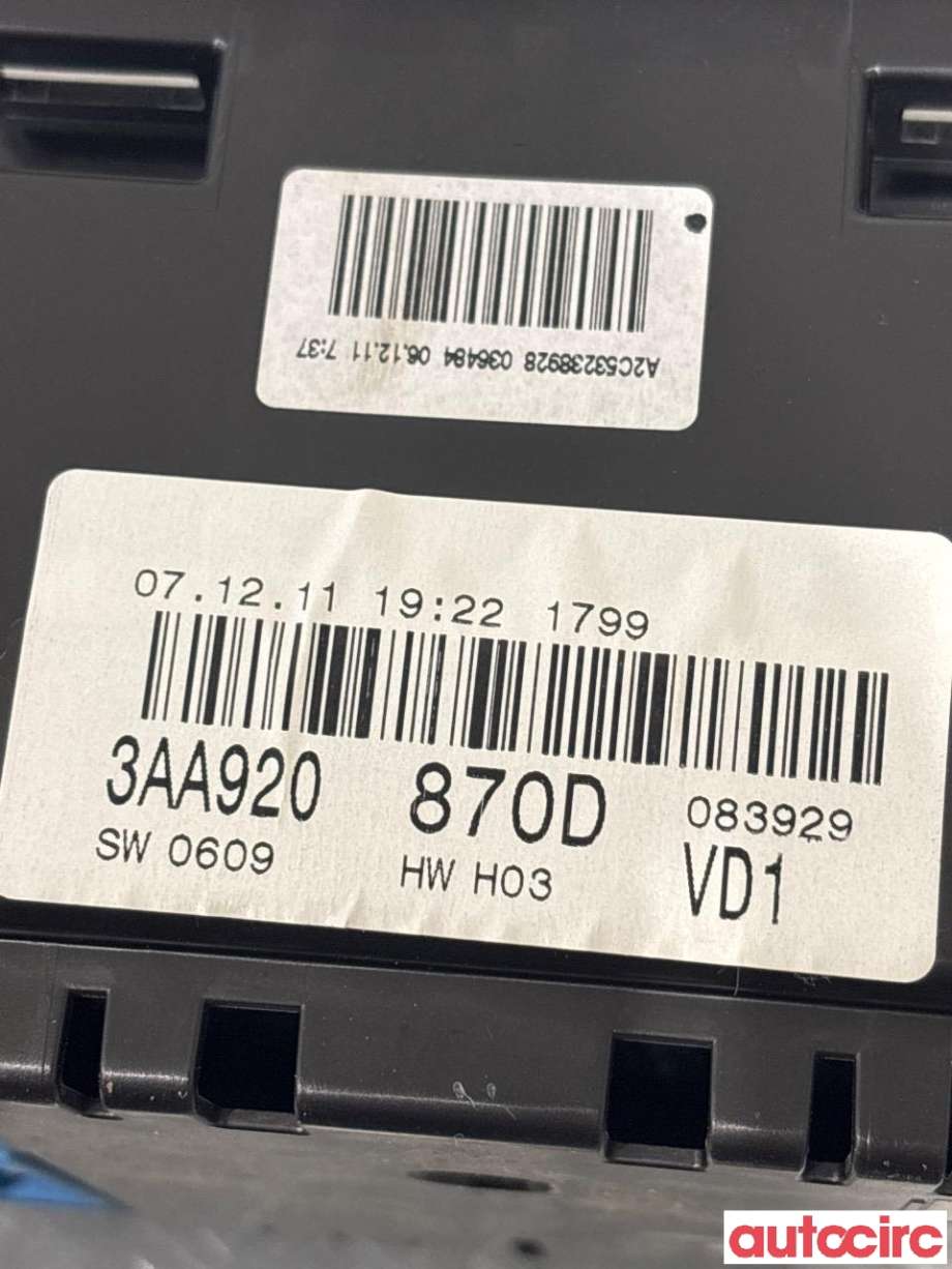 Instrumentpanel til VW Passat 2011-2015 (B7) (B7) (VOLKSWAGEN|3AA920870D|)