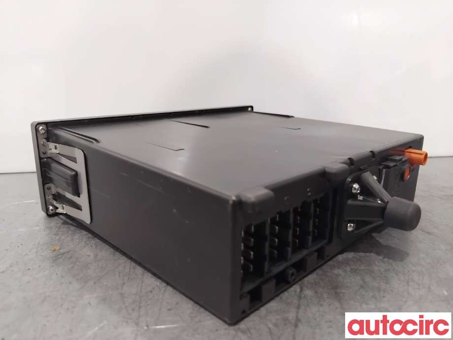 Diverse deler til Ford Transit Courier 2018-2023 (Type I, Fase 2)  (FORD|2724641|A3C0317930020|KK3T-17A266-AA)