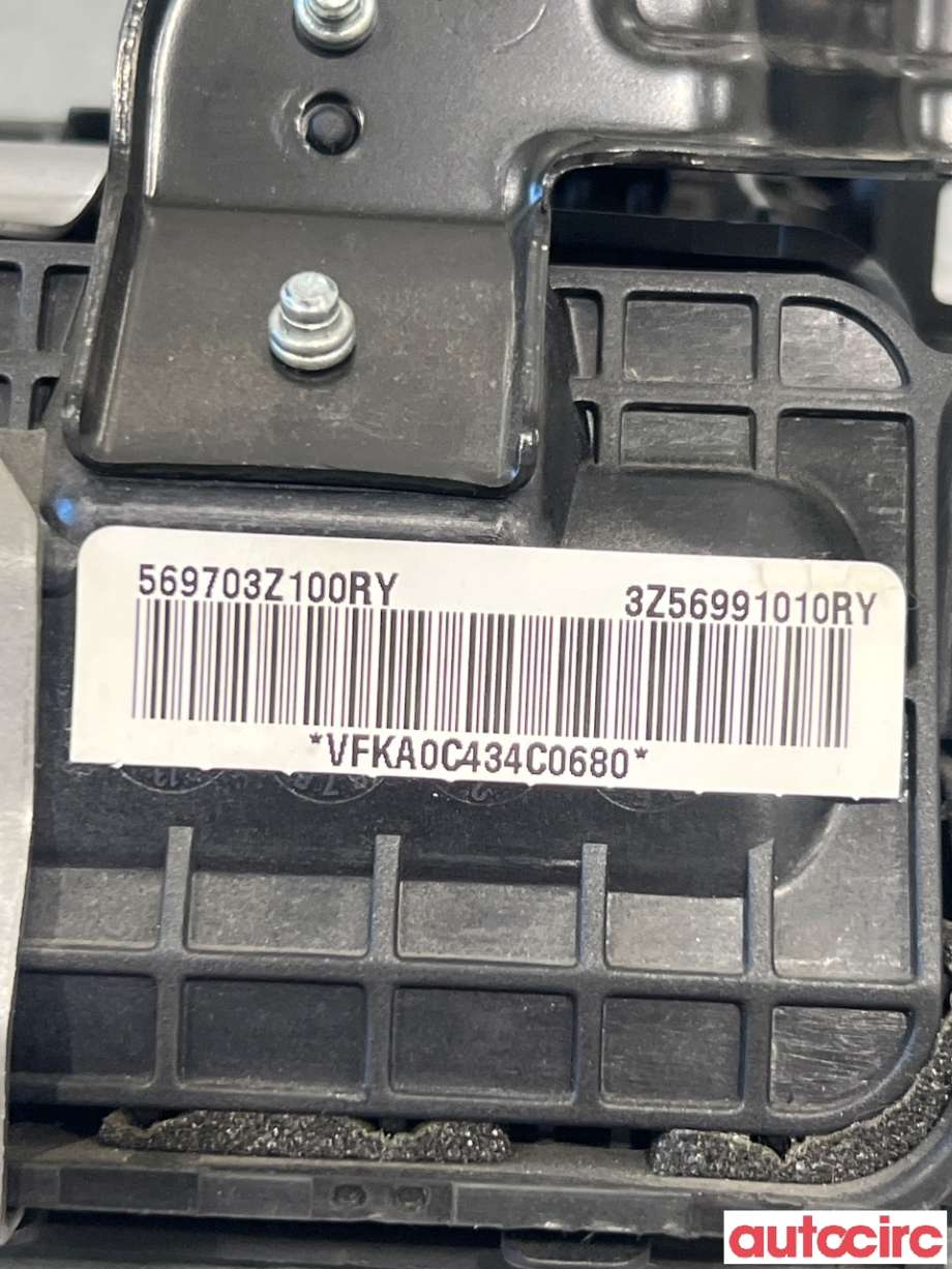 Airbag kne til Hyundai i40 2012-2017  (HYUNDAI|569703Z100RY|)