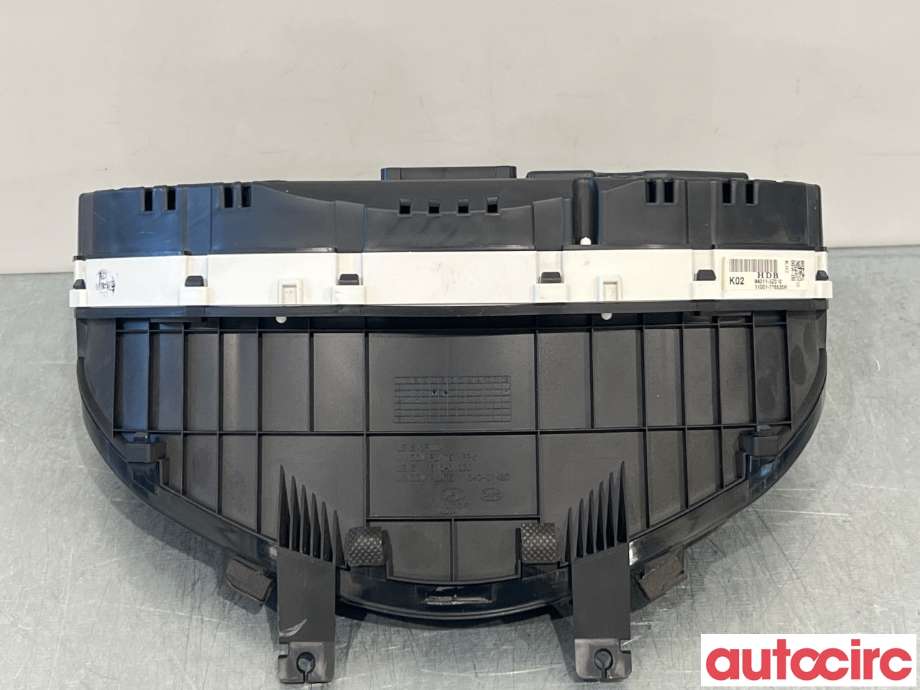 Instrumentpanel til Hyundai i40 2012-2017  (HYUNDAI|940113Z010|11001-776520H|94011-3Z010)