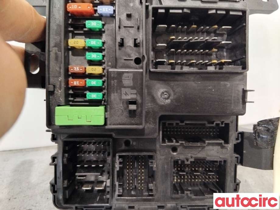 Sikringsboks til Ford Transit Courier 2018-2023 (Type I, Fase 2) (FORD|2614132|A2C766861140000|KK3T-15604-FAH)