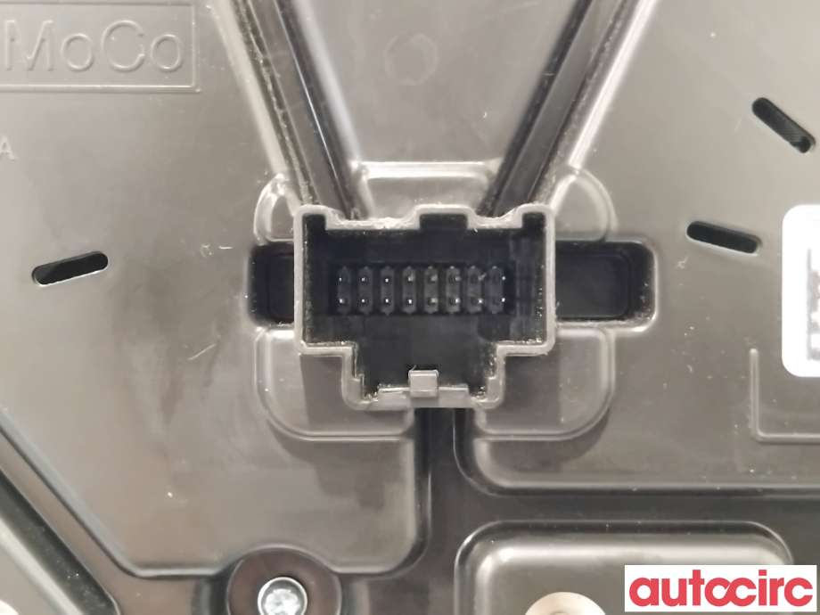 Instrumentpanel til Ford Transit Courier 2018-2023 (Type I, Fase 2) (FORD|2543234||LK3T-10849-BGF)