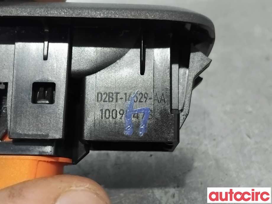Bryter ruteheis til Ford Transit Courier 2018-2023 (Type I, Fase 2)  (FORD|1785591||D2BT-14529-AA)