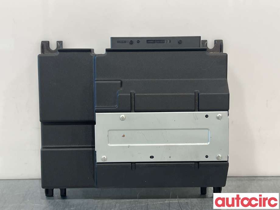 Bilstereo forsterker til VW Golf VII, 2012-2017 (Fase 1) (VOLKSWAGEN|5G0035456)