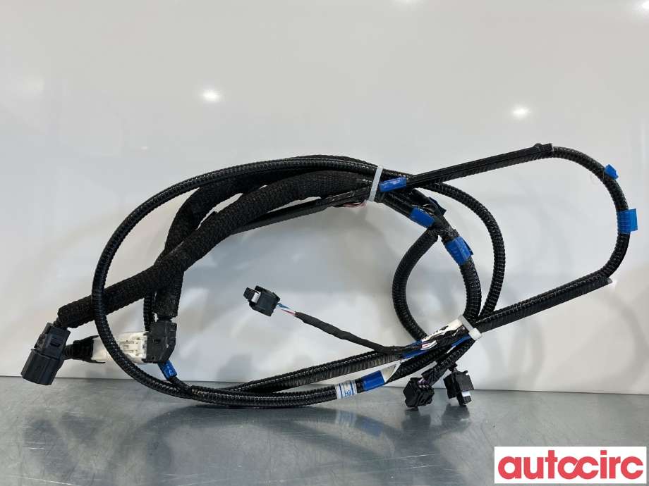 Ledningsnett til Toyota RAV4 2019-->> (Type V) (TOYOTA|8218242201|82182-42201)