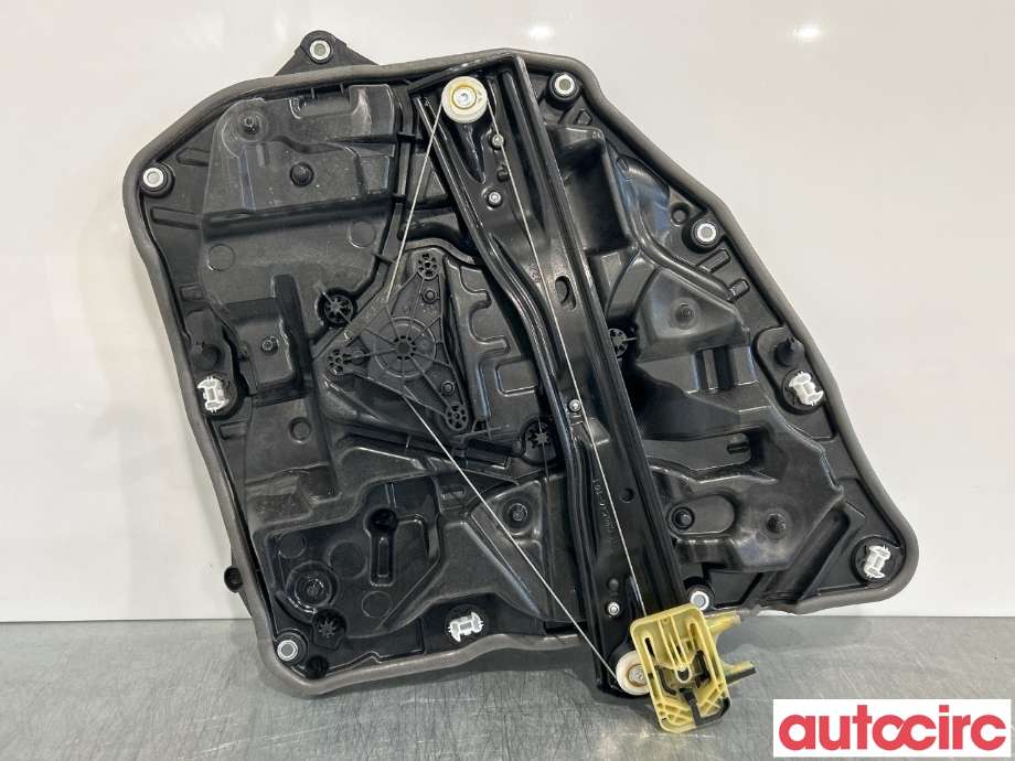Ruteheis til BMW 5-Serie, 2017-->> (G30/G31) (G30/G31) (BMW|51337487088)