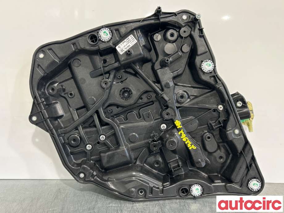 Ruteheis til BMW 5-Serie 2017-->> (G30/G31) (G30/G31) (BMW|51337487088|C30531-105|736516812)