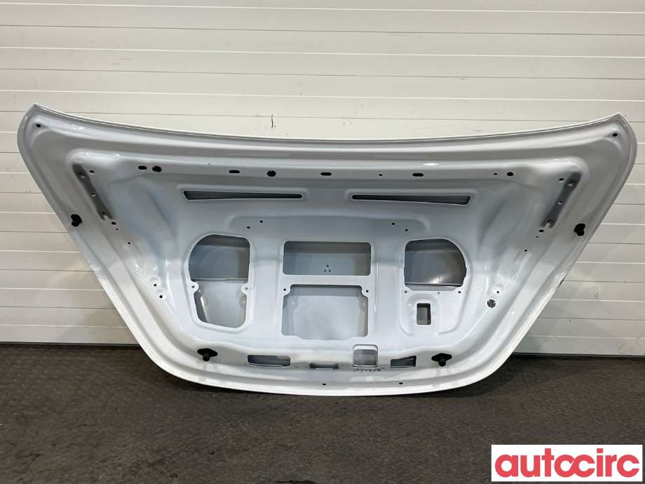 Bakluke sedan til Mercedes C-Klasse 2014-2018 (Fase 1) (W205) (W205) (MERCEDES|A2057502400)
