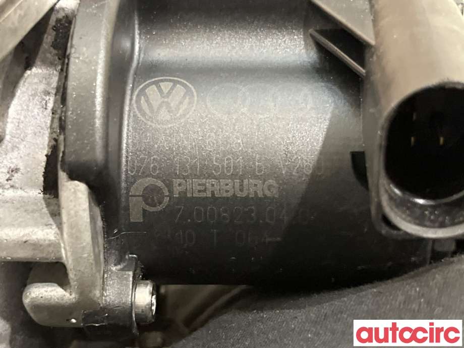 EGR-ventil til VW Transporter / Caravelle 2003-2009 (Fase 1) (T5) (T5) (VOLKSWAGEN|076131501B|700823040)