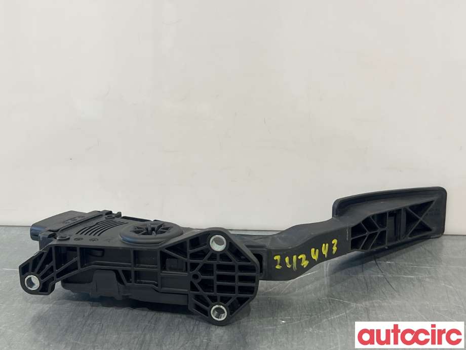Pedal gass til Suzuki Swift 2011-2017  (SUZUKI|49400-71L50|)