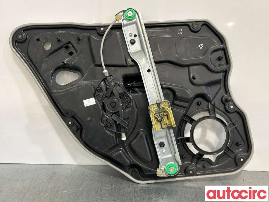Ruteheis til Volvo V60/V60 CC, 2013-2018 (Type I, Fase 2)  (VOLVO|30784313)