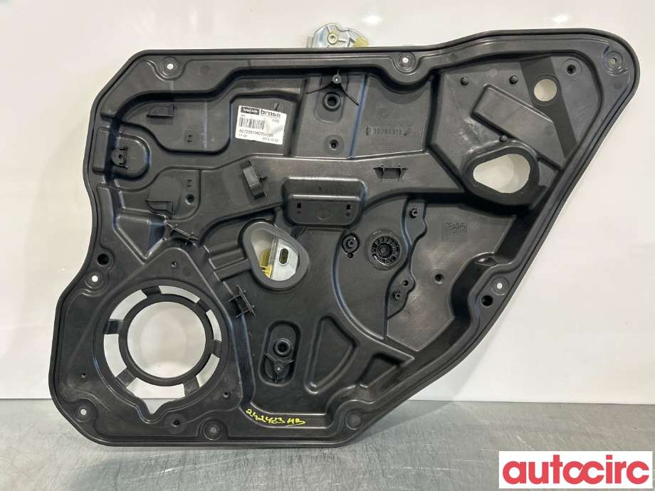 Ruteheis til Volvo V60/V60 CC 2013-2018 (Type I, Fase 2)  (VOLVO|30784313|)