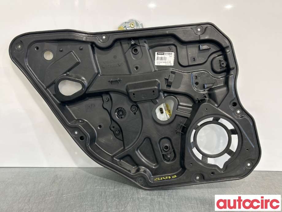 Ruteheis til Volvo V60/V60 CC 2013-2018 (Type I, Fase 2)  (VOLVO|30784312|)