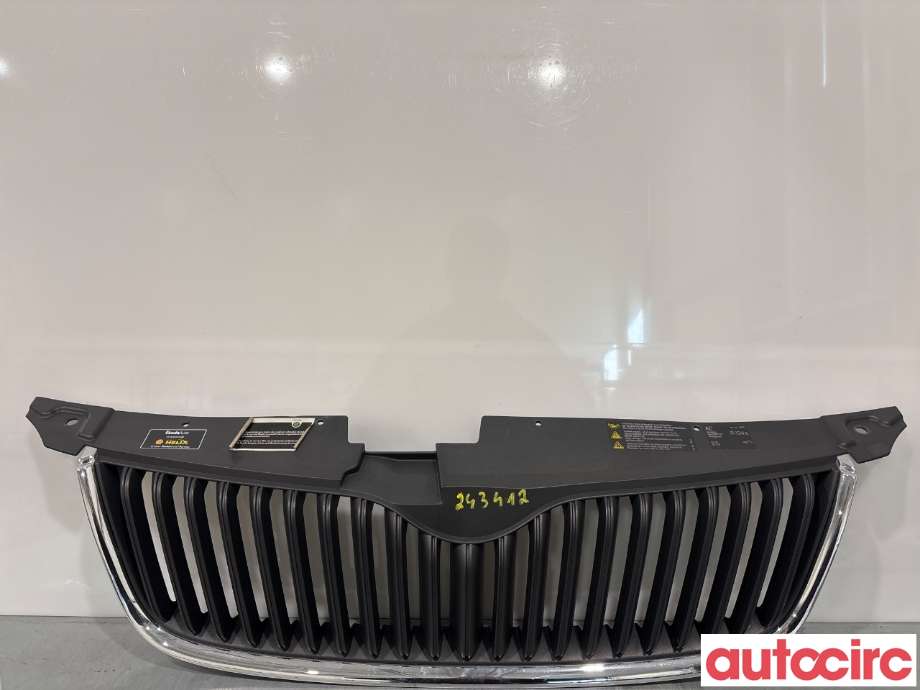 Grill til Škoda Yeti 2009-2013 (Fase 1) (SKODA|5L0853668|)