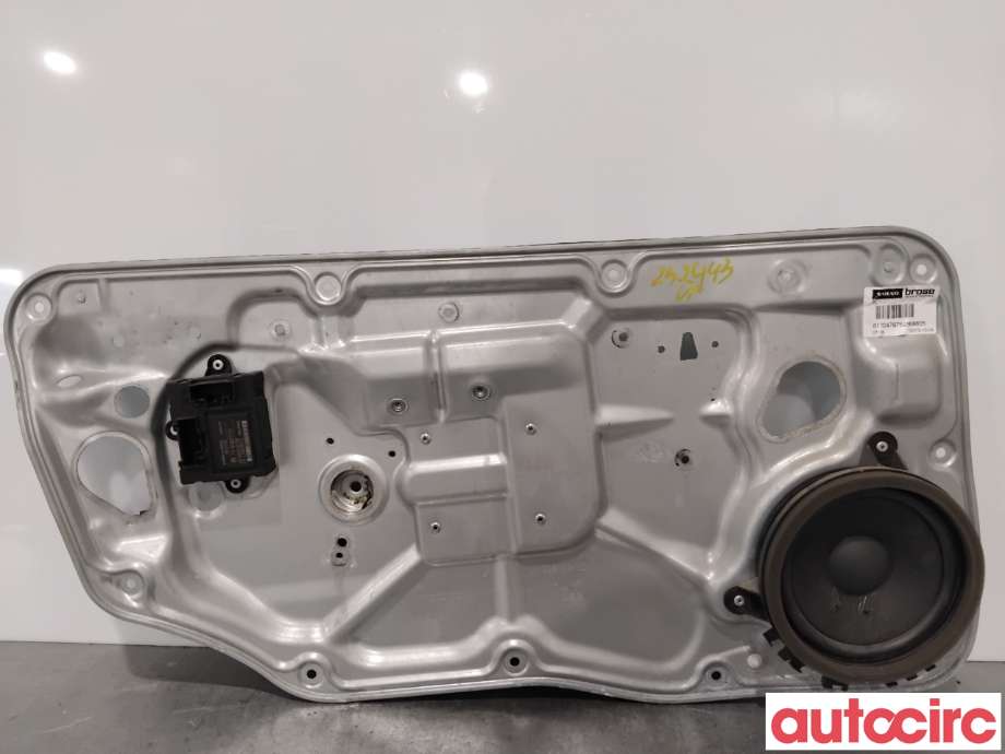 Ruteheis til Volvo XC70, 2014-2016 (Type II, Fase 2) (VOLVO|30784509)