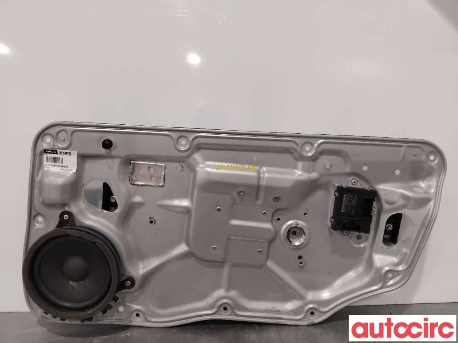 Ruteheis til Volvo XC70, 2014-2016 (Type II, Fase 2) (VOLVO|30784510)