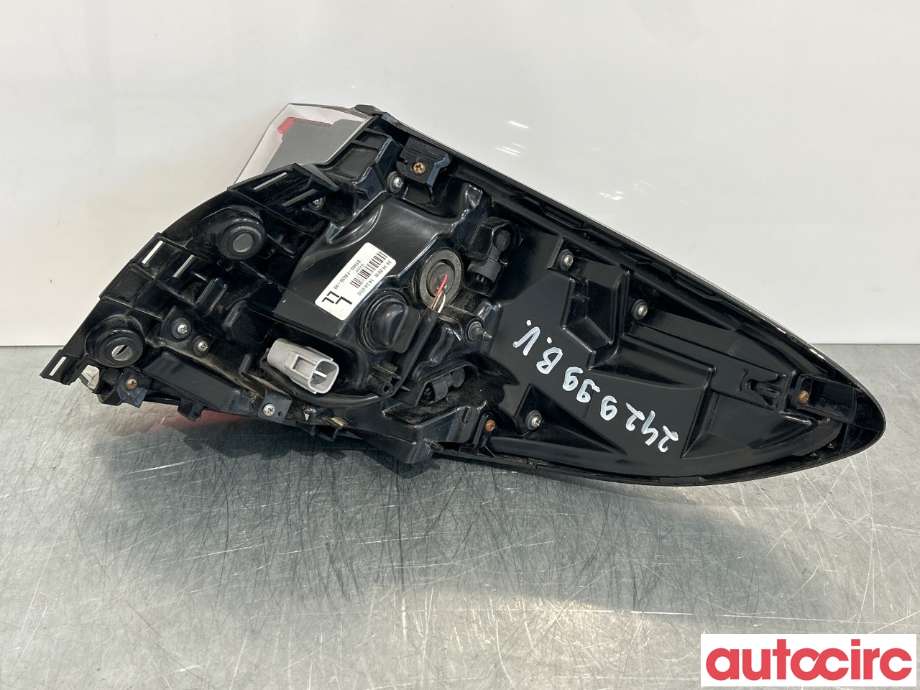Baklykt venstre til Toyota C-HR 2016-->> (TOYOTA|81560F4030|81560-F4030)