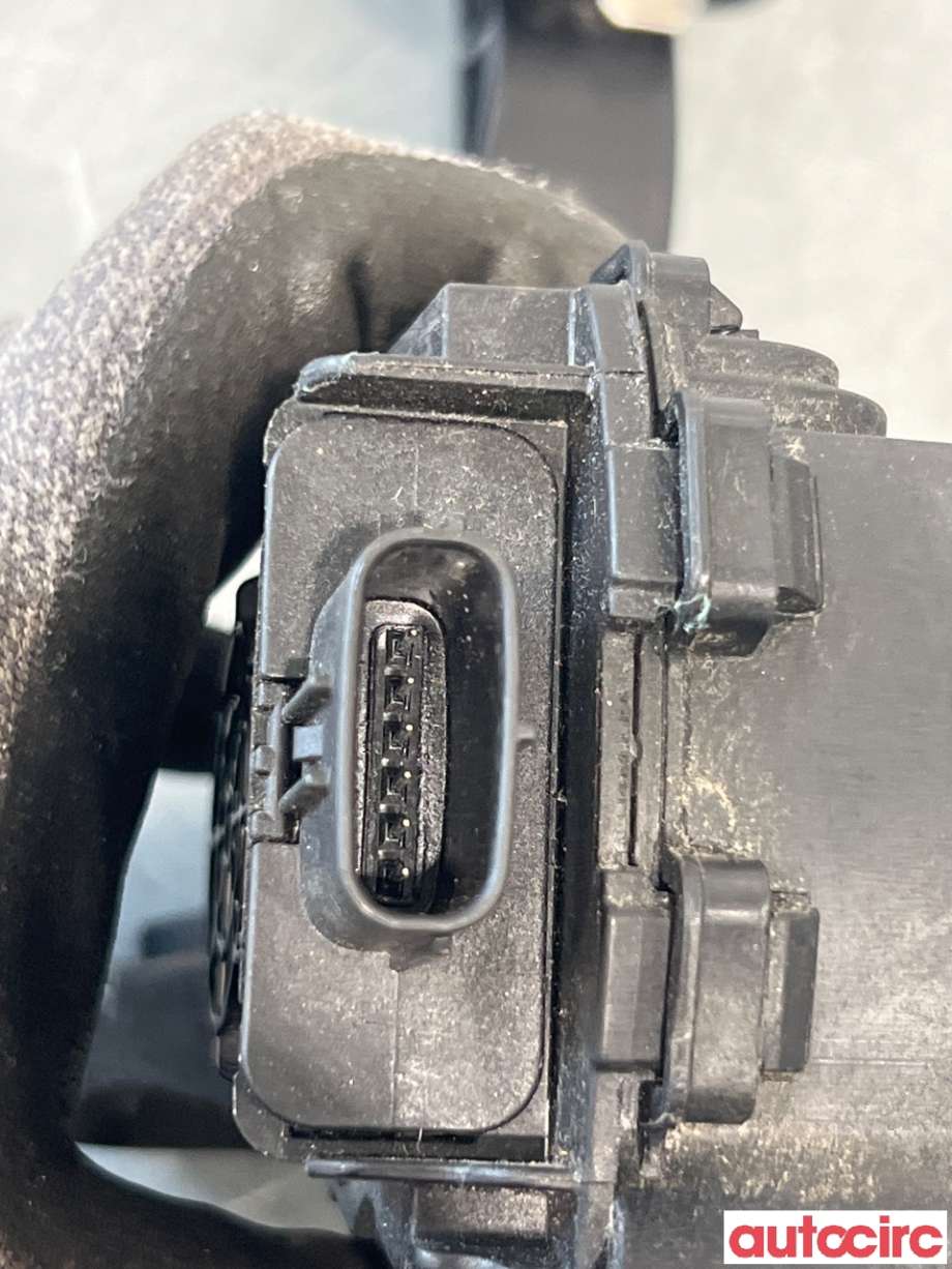 Pedal gass til Kia Niro 2016-2021  (KIA|32700G2130||32700-G2130)