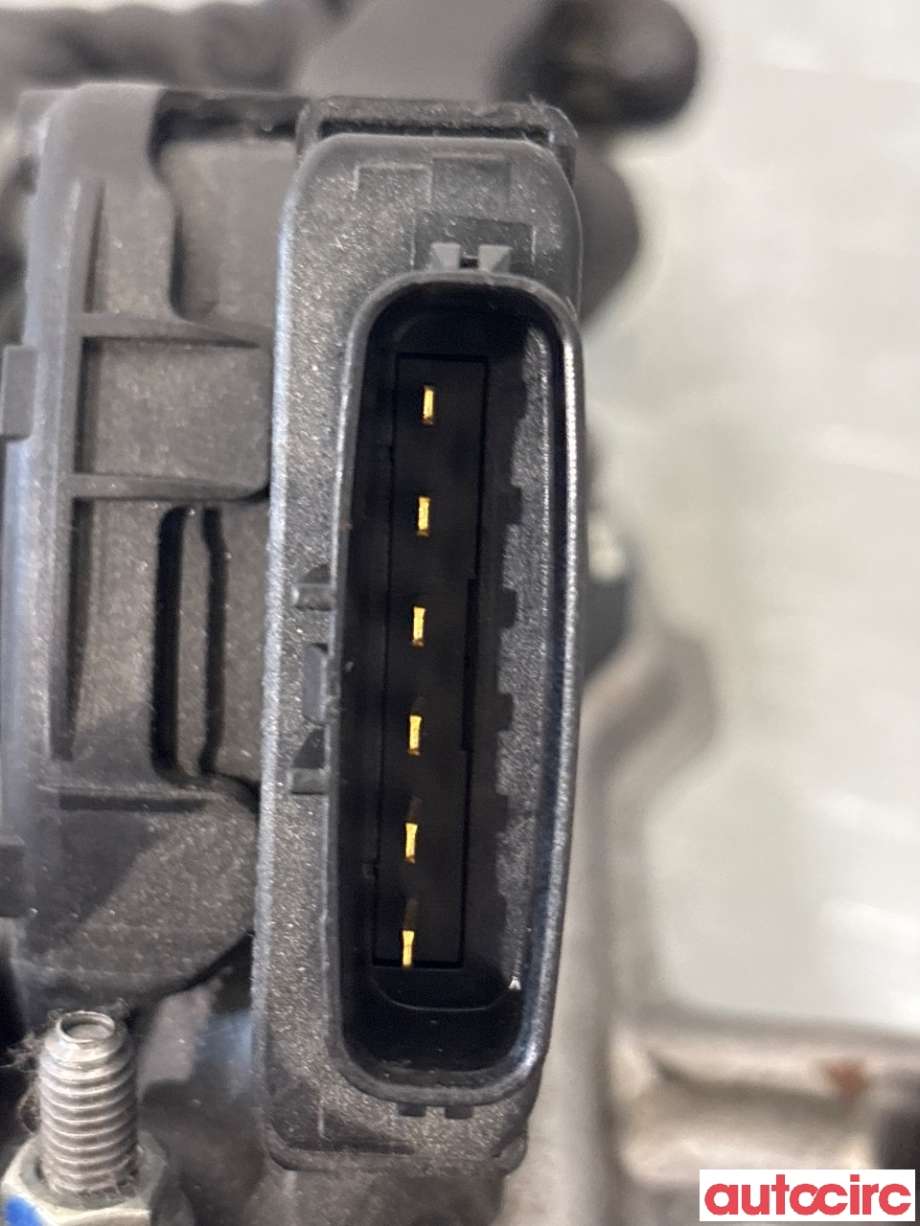 Pedal gass til Suzuki SX4 S-CROSS 2013-->> (Type II) (SUZUKI|49400-68L51|)