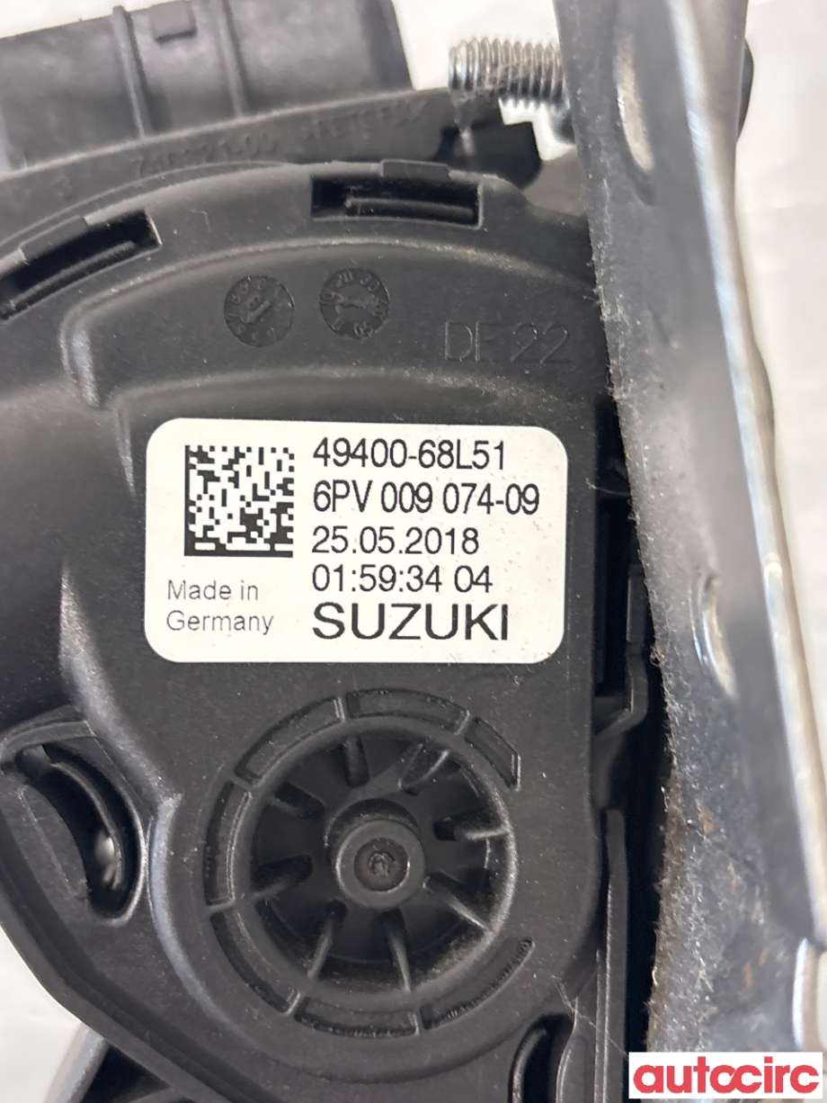 Pedal gass til Suzuki SX4 S-CROSS 2013-->> (Type II) (SUZUKI|49400-68L51|)