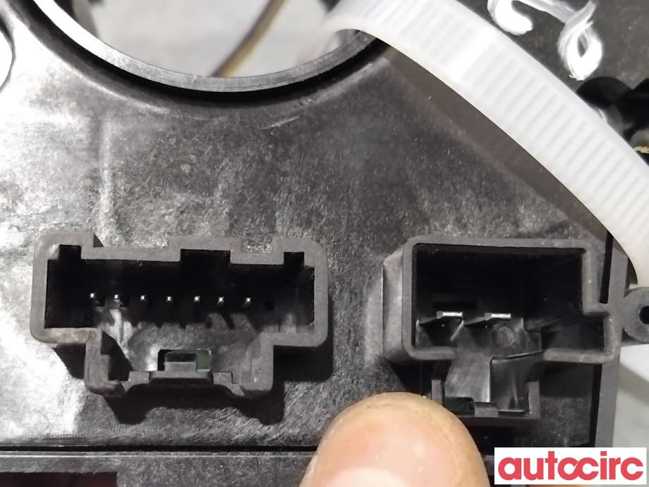 Bryter combi til Ford Ranger / Ranger Raptor 2022-->>  (FORD|2751355||N1WT-14B522-MC)