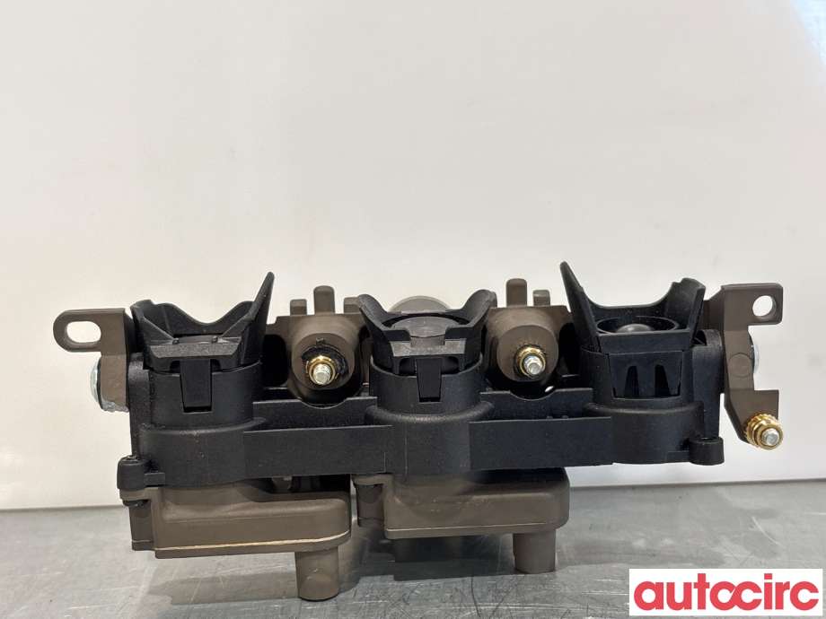 Kamera til Tesla Model Y 2021-2024 (Type I)  (TESLA|1806315-03-E|)