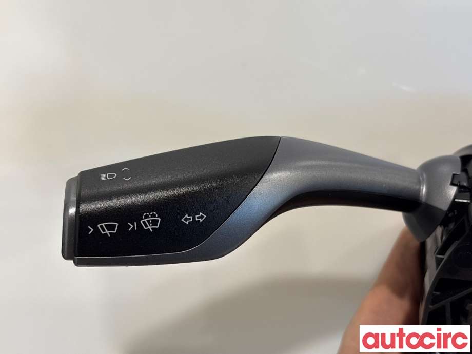 Bryter combi til Tesla Model Y 2021-2024 (Type I)  (TESLA|1097662-00-R|)